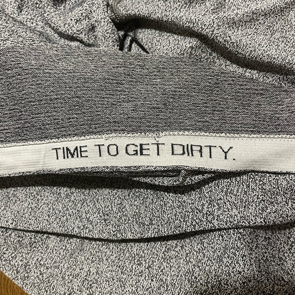 Lululemon Heathered Grey Hooded Pullover Size Medium Metal Vent Tech 1/4 Zip - Picture 7 of 12